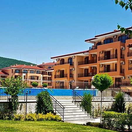 Apartments In Star Dreams Eh Свети-Влас Экстерьер фото